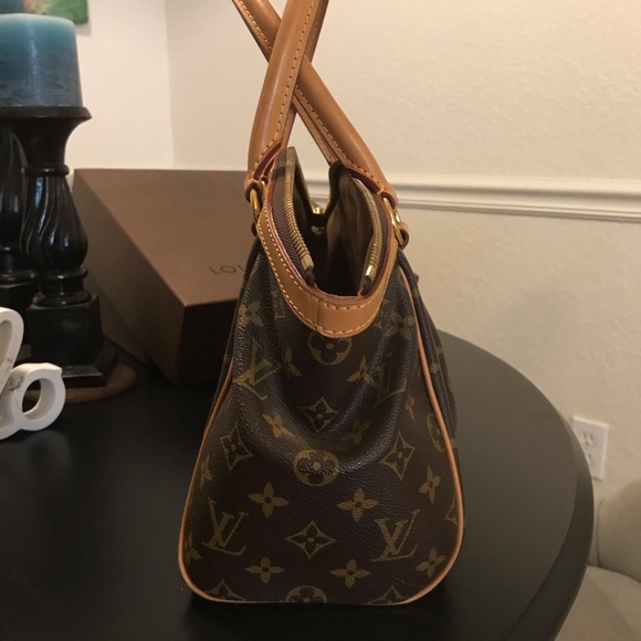 Louis Vuitton ~ Tivoli - Picture 5 of 13